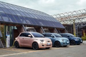 Baisse des ventes de la Fiat 500 électrique : Stellantis va supprimer des postes à Turin