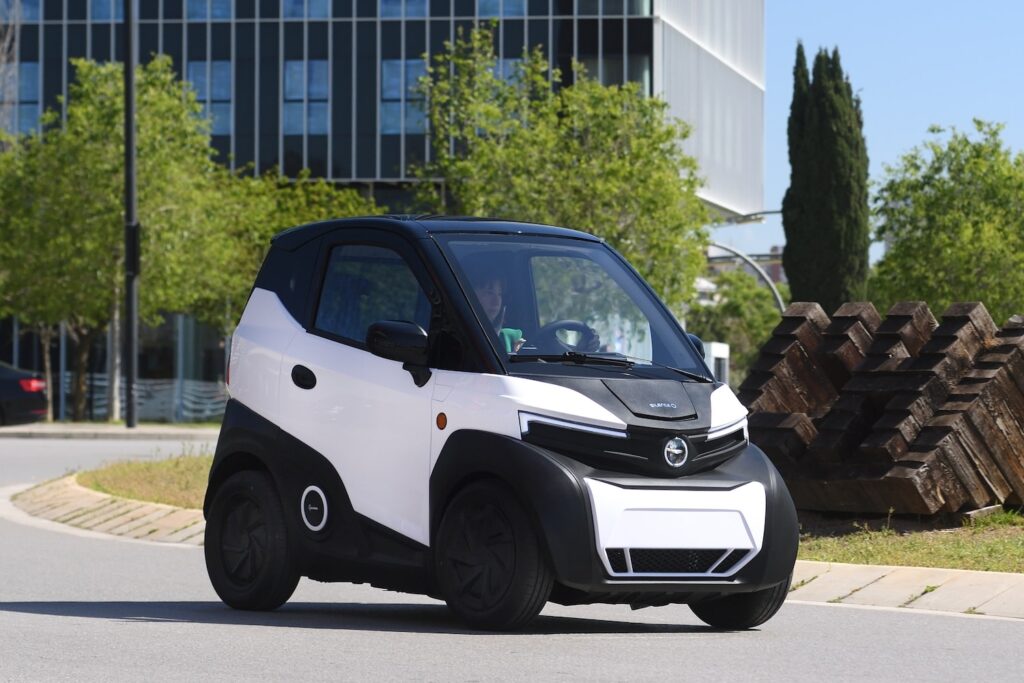 Nissan lance quadricycle électrique pour rivaliser avec Citroën Ami 139 Pour concurrencer la Citroën Ami, Nissan va vendre ce quadricycle électrique
