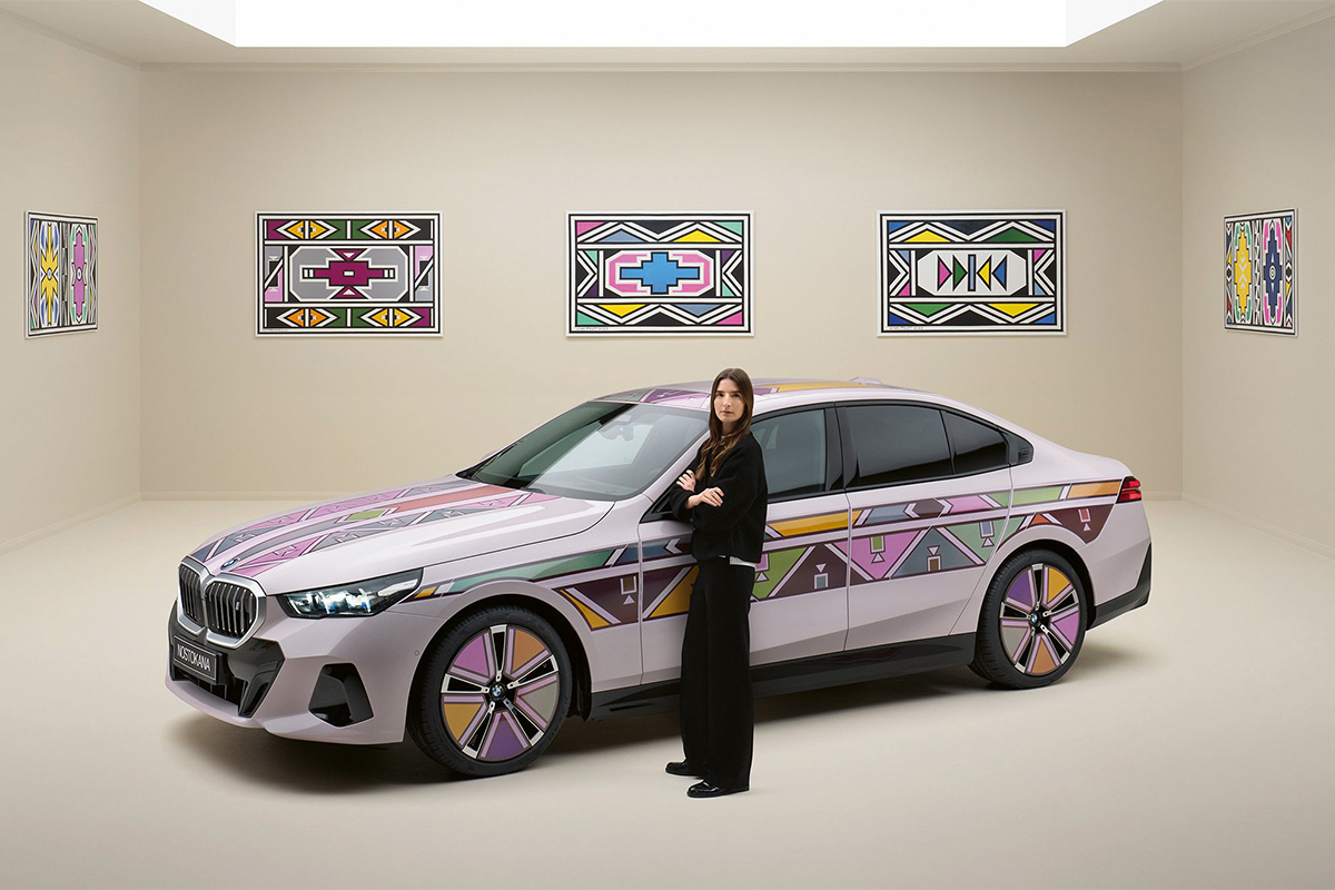 BMW I5 Flow Nostokana, AUDI A3 Allstreet, MERCEDES Mythos SL: L'essentiel à savoir 1 BMW i5 Flow NOSTOKANA