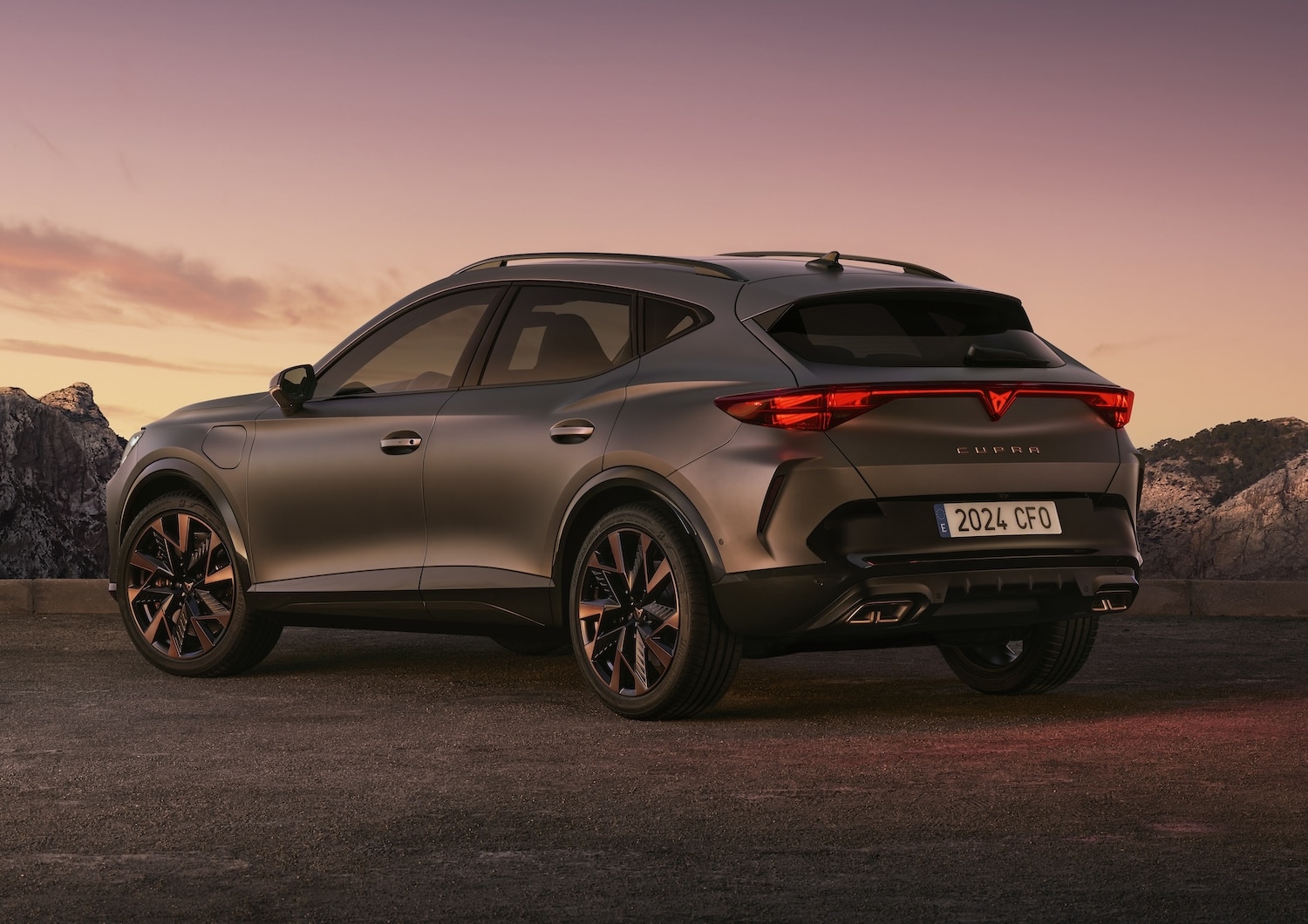 Progrès significatif de l'autonomie électrique dans le Cupra Formentor hybride rechargeable 3 1714590960 489 Progres significatif de lautonomie electrique dans le Cupra Formentor hybride