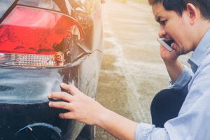 Que Faire si l’on voit sa Voiture Stationnée Abîmée ?