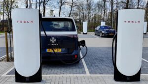 Superchargeurs : Elon Musk rassure les clients Tesla