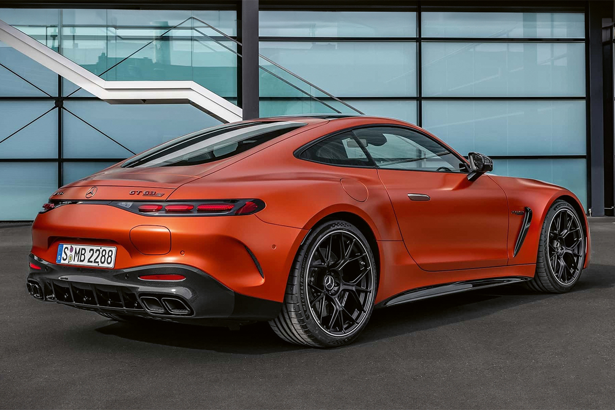 L'avenir des voitures de sport allemandes : Audi e-Tron GT, Mercedes AMG GT hybride et BMW. 5 Mercedes AMG GT hybride