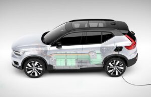 Ce constructeur a de gros projets pour les vieilles batteries de véhicules électriques