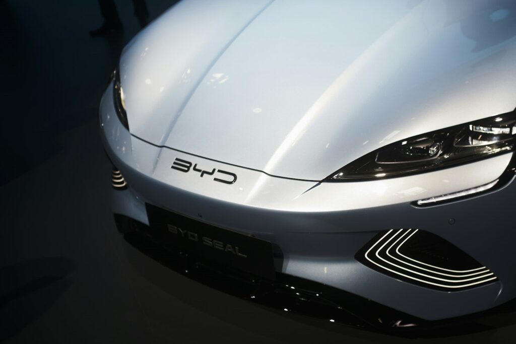 Le Géant Chinois de la Voiture Électrique BYD Conquiert l'Europe 110 BYD