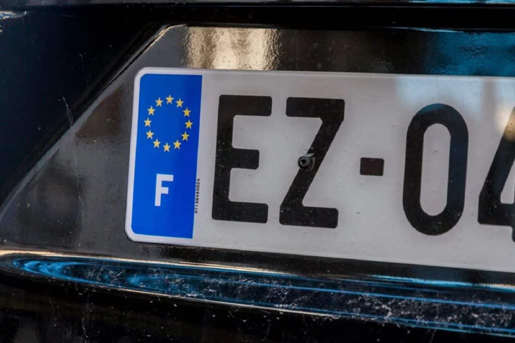 L'usurpation de plaques d'immatriculation en France : un fléau à combattre 3 Plaque D