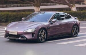 https://rouleur-electrique.fr/voici-comment-a-fait-xiaomi-pour-rendre-sa-voiture-electrique-moins-chere-que-tesla/