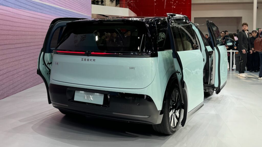 Zeekr, un constructeur chinois, va lancer 7 nouvelles voitures électriques d'ici 2026 76 Le chinois Zeekr lancera 7 nouvelles voitures électriques d’ici 2026