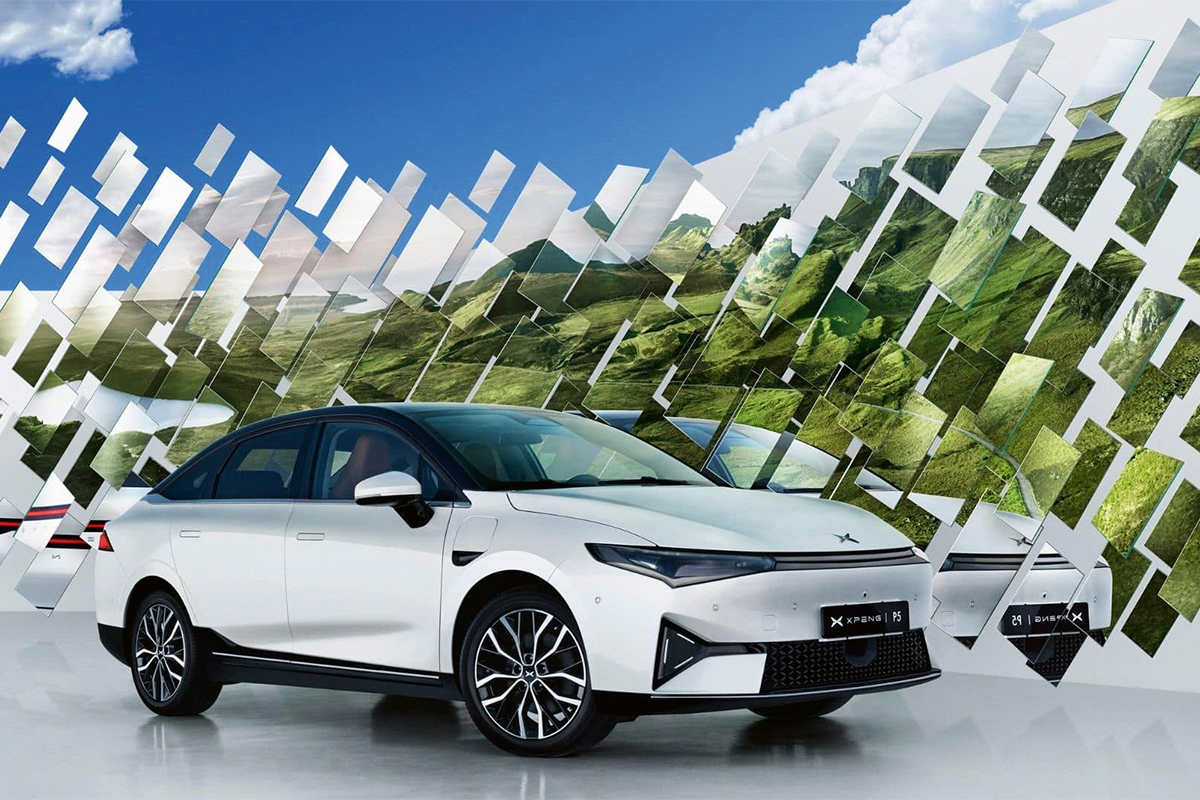 L'électrification automobile: la Chine et Cadillac en France, Ford F-150 Lightning SuperTruck 1 La Chine persiste en Europe