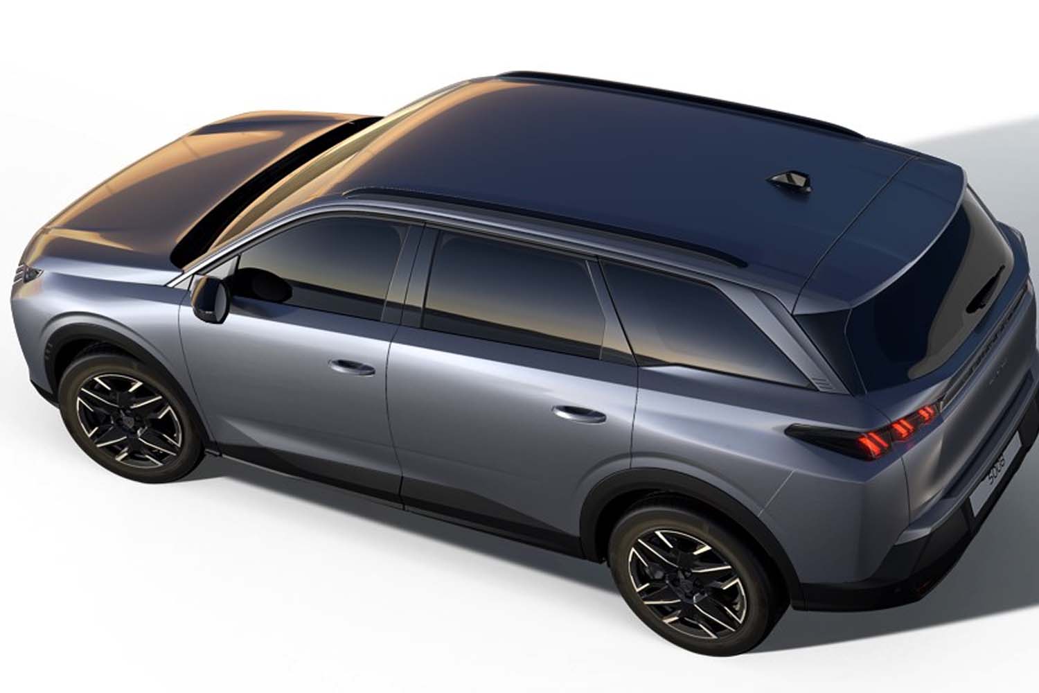 La Peugeot E-5008 : Sortie, prix, fiche technique - Tout savoir 3 Peugeot E 5008 Finition