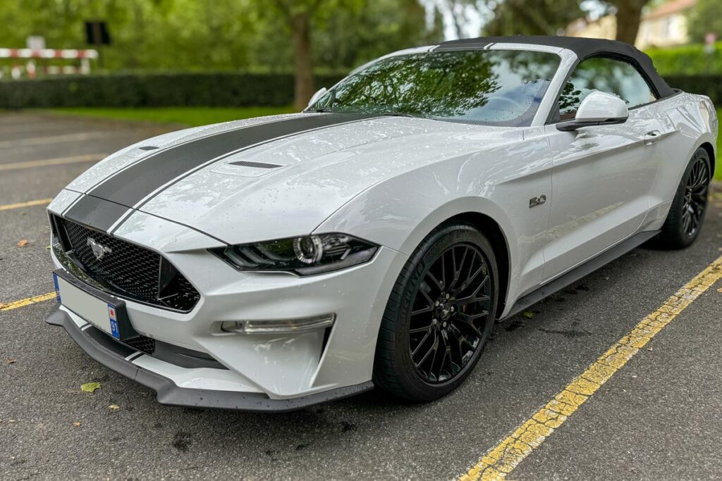Thierry reprend une Ford Mustang V8 après sa Model 3 Performance: Témoignage decevant. 62 La Ford Mustang V8 5 litres de Thierry