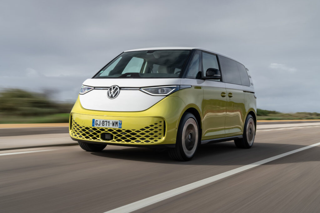 La Volkswagen ID. Buzz : une batterie de 58 kWh abordable 40 Volkswagen ID. Buzz : une petite batterie de 58 kWh pour adoucir les prix