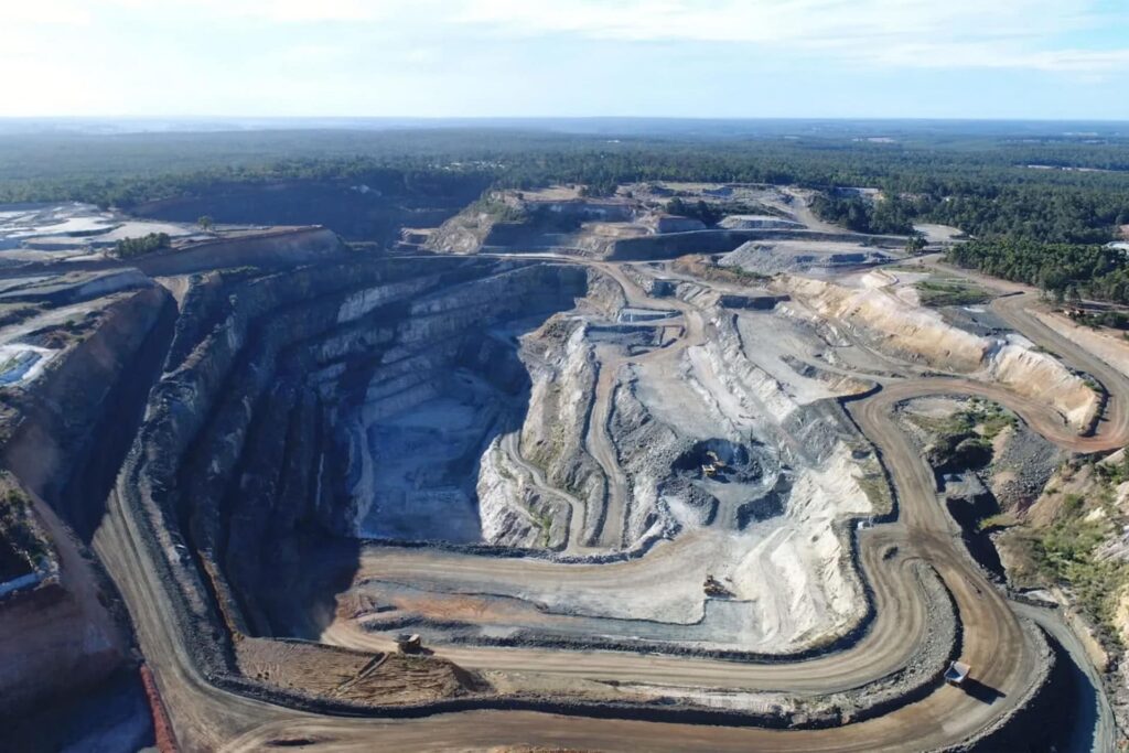 Accord de la Serbie avec l'Europe pour le lithium 100 La Serbie signe un accord avec l’Europe pour le lithium