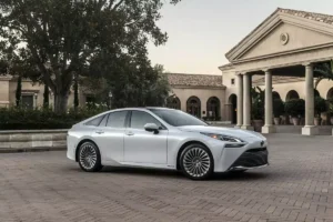Déçus, des propriétaires de la Mirai portent plainte contre Toyota pour « tromperie »