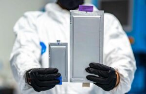 Batteries solides : Ce que vous devez savoir sur la technologie qui va révolutionner les véhicules électriques