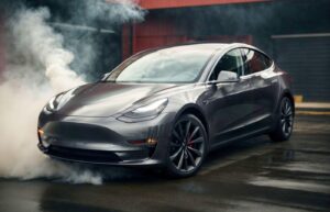 Tesla : que faire si de la fumée s