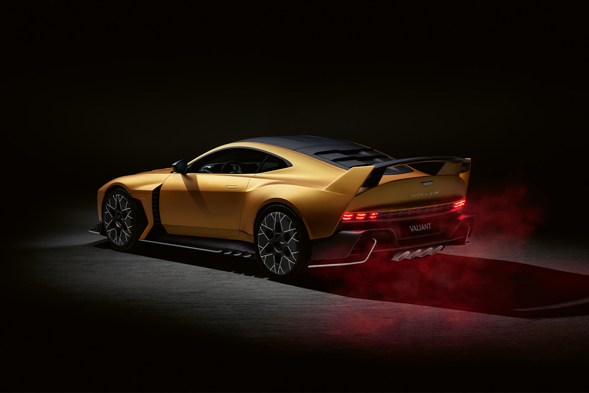 Fernando Alonso : La lubie de l'Aston Martin Valiant 5 Aston Martin Valiant