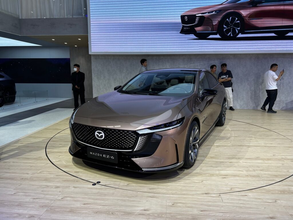 Mazda lance enfin sa berline électrique en Europe ? 70 Mazda EZ-6