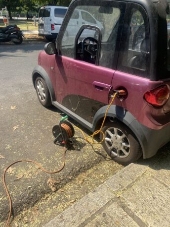 image0-2 Reflexion sur labsence de voitures electriques dans Corfou