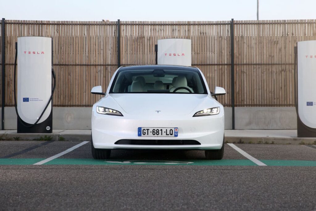 Arrêter les recharges rapides des voitures électriques avec batterie LFP ? 29 Faut-il arrêter les recharges rapides avec les voitures électriques qui ont une batterie LFP ?