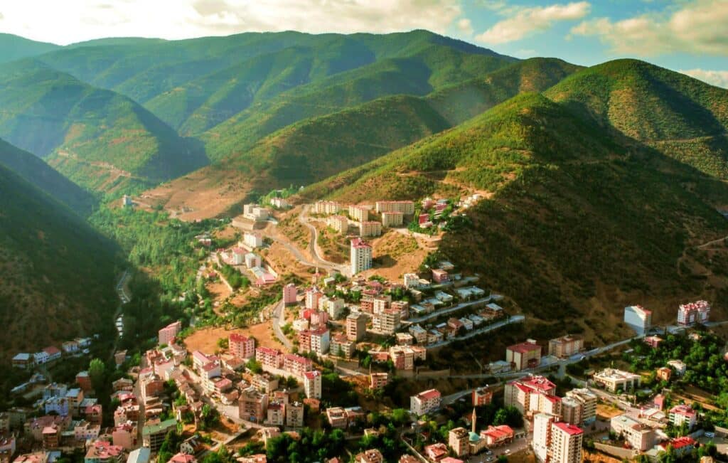 Vacances Toussaint: Top 5 Destinations éco-friendly en été. 6 Top 5 des destinations éco-friendly pour les vacances de la Toussaint en électrique