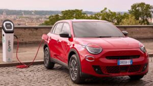 Découvrez la Fiat 600, un crossover inspiré de Jeep