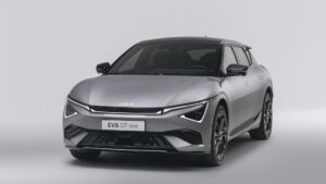Kia EV6 restylée : plus d’autonomie et une recharge encore plus rapide
