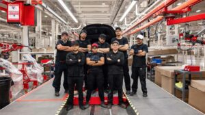 Tesla crée l
