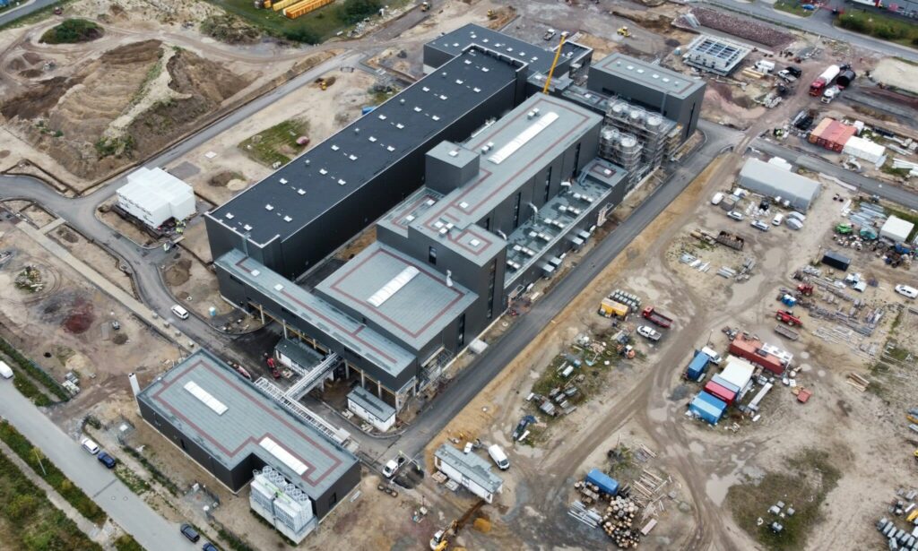 La première raffinerie européenne de lithium ouvre ses portes 48 Batteries : la première raffinerie de lithium européenne vient d’ouvrir ses portes