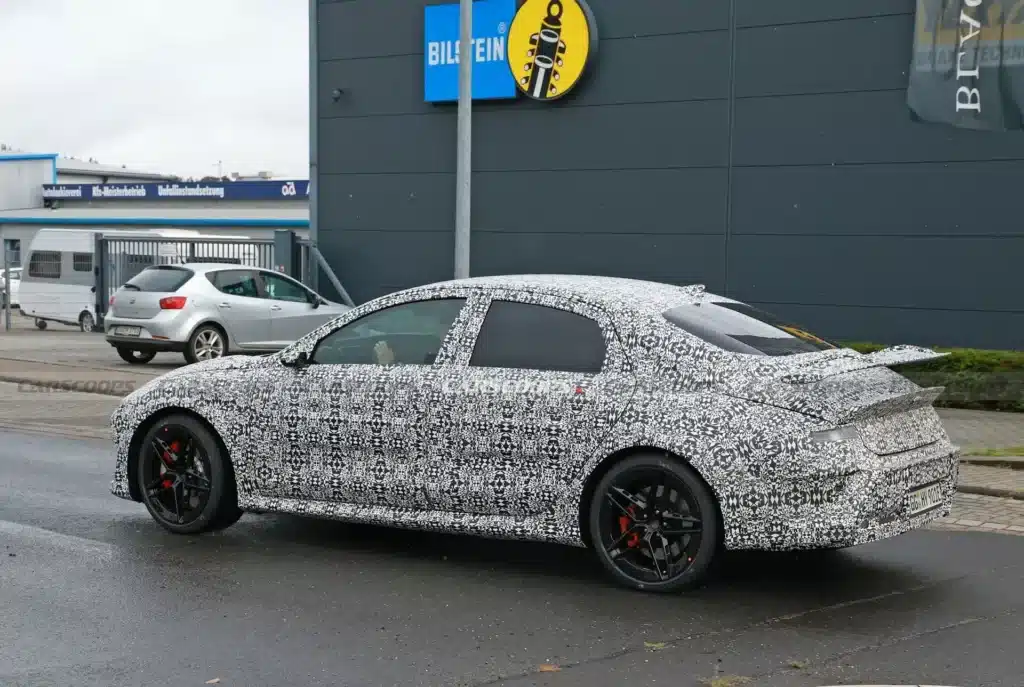 La Hyundai Ioniq 6 N: une promesse encore plus impressionnante 182 Vidéo – La Hyundai Ioniq 6 N promet d’être encore plus impressionnante que la Ioniq 5 N