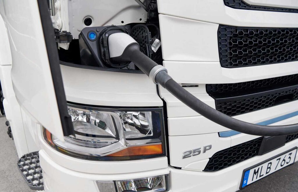 Nouvelles aides gouvernementales pour poids lourds électriques 200 Poids lourds électriques : voilà comment profiter des nouvelles aides gouvernementales