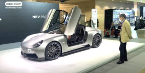 AIM EV Sport 01