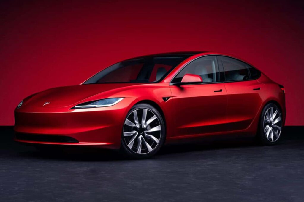 Mise à jour payante de la Tesla Model 3: indispensable pour les intéressés 135 Tesla Model 3 Performance