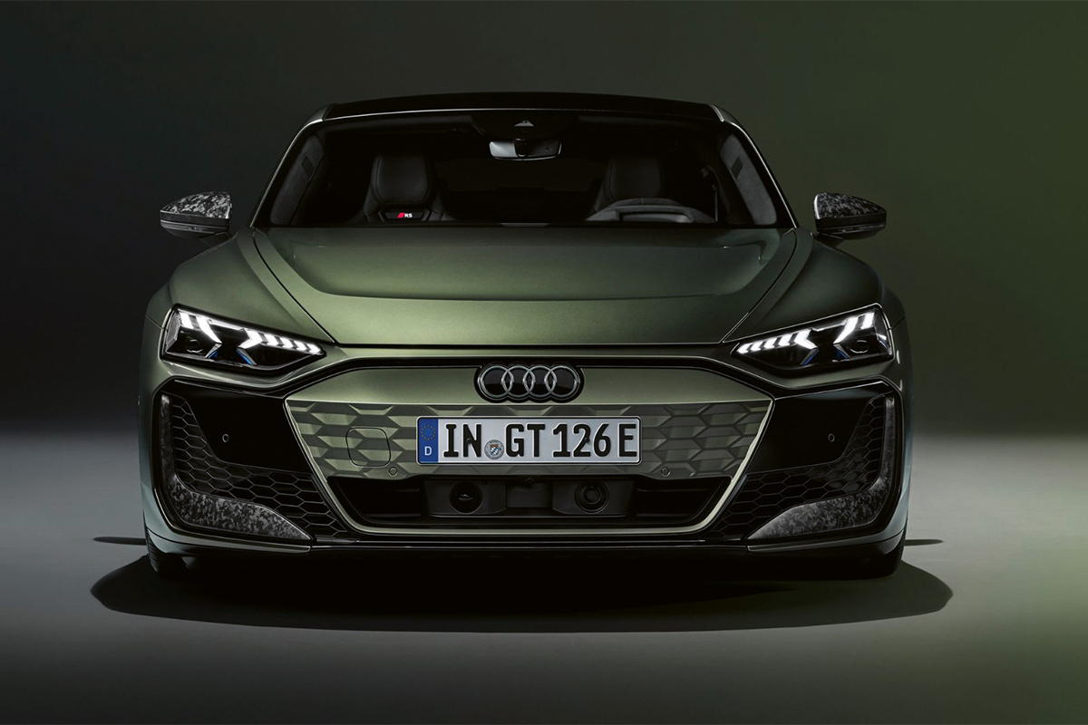 L'essentiel : Rappel de l'Audi e-Tron GT, feu vert pour la BMW Skytop M8 Targa et Mercedes x Moncler. 2 Rappel pour e-Tron GT