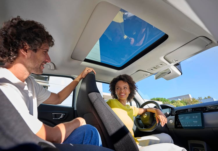 1727976845887LOW LEAP_MSB9013OK copia 1734071585 295 Leapmotor T03 5 raisons de choisir la petite voiture