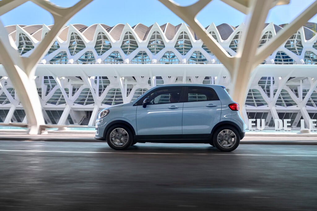 Leapmotor T03 : 5 raisons de choisir la petite voiture électrique 3 1734071585 579 Leapmotor T03 5 raisons de choisir la petite voiture