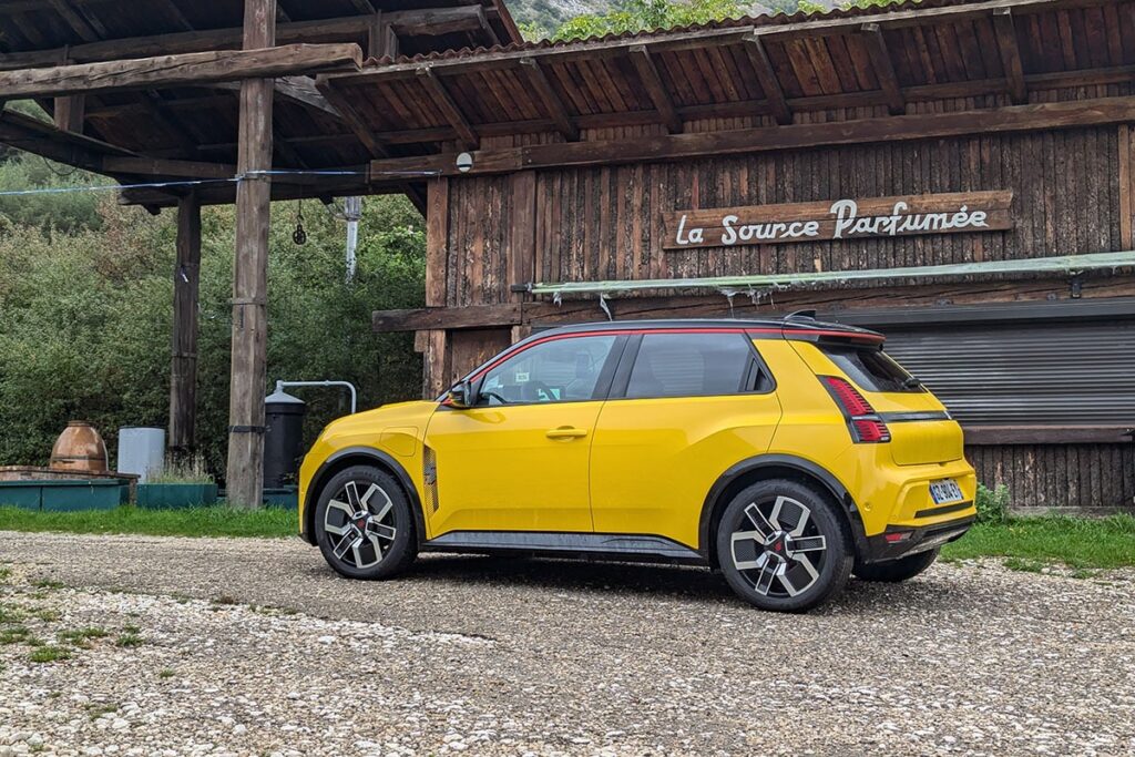 Ventes de voitures électriques : forte progression attendue en 2025 55 Photo de Florent FERRIERE