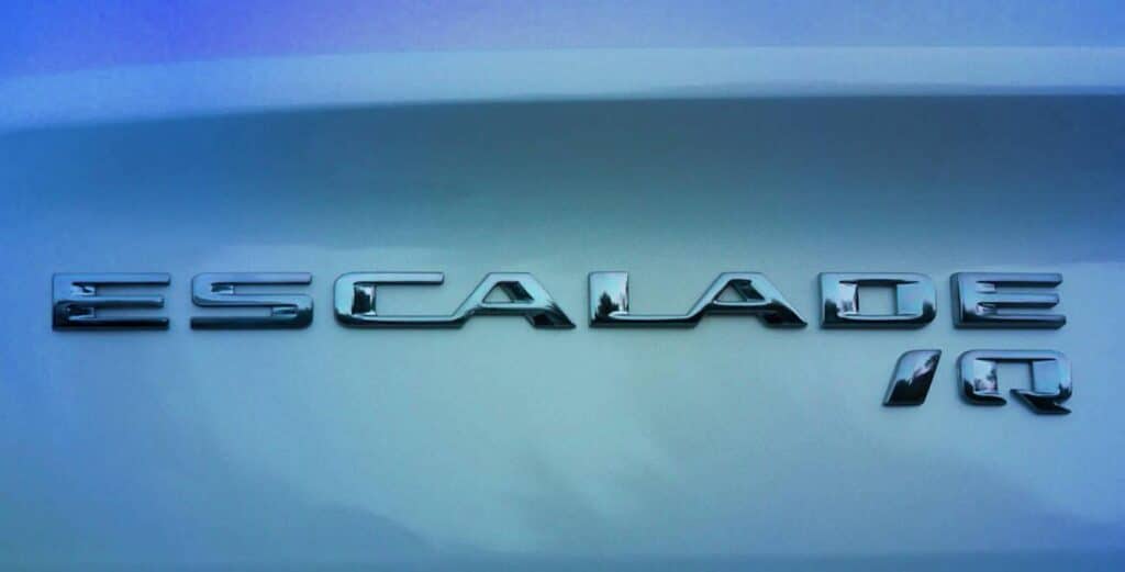 Le plus grand SUV électrique : le Cadillac Escalade IQ arrive 234 Le plus gros SUV électrique du monde : le Cadillac Escalade iQ arrive !