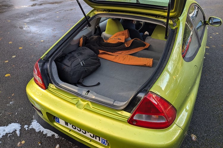 Essai-Retro-Honda-Insight-2000-03 1736881405 785 Essai retro La Honda Insight soucoupe volante ecologique