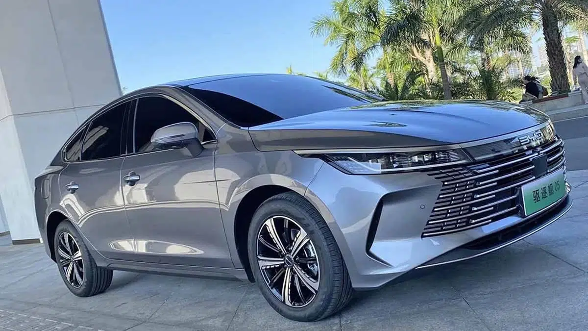 Ce triomphe hybride de Toyota en Allemagne va vous étonner ! Découvrez pourquoi ! 6 Hybrides : la mécanique qui séduit l’Europe et propulse Toyota au sommet