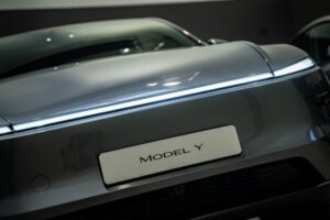 Essai Statique Tesla Model Y Led Avant