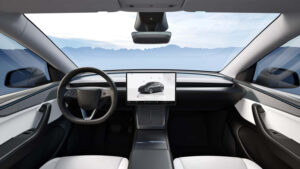 Tesla Model Y : la nouvelle version réintégre un commodo c