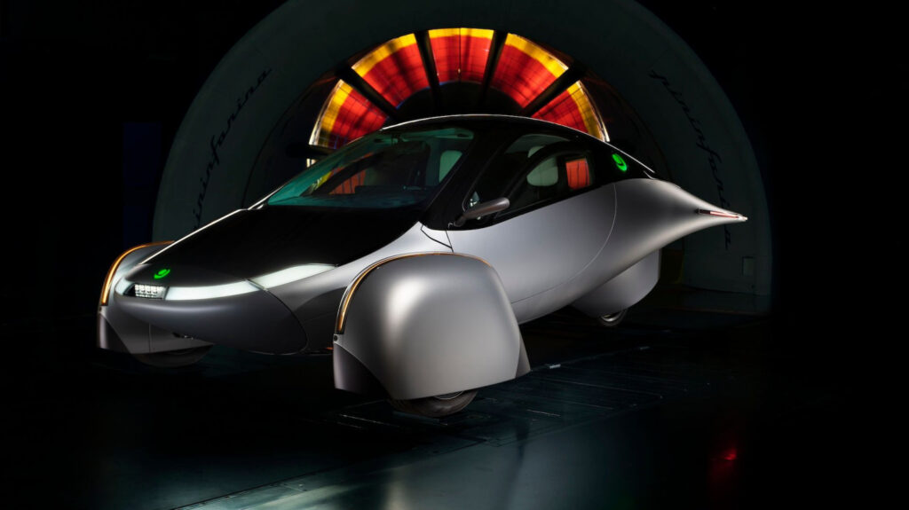 Cette voiture solaire va changer votre vie : découvrez le partenariat exclusif avec LG ! 122 Aptera révolutionne le transport avec sa voiture solaire :