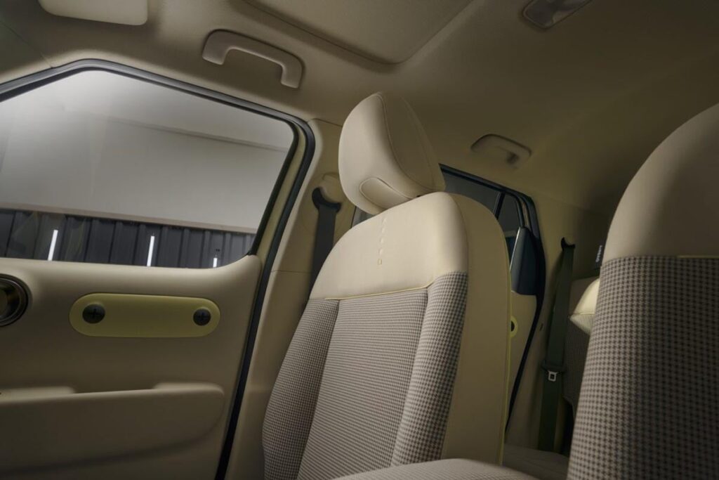 Ce mini SUV électrique de Hyundai va bouleverser l'industrie des low-cost ! 48 Hyundai Inster 2025 : le SUV électrique urbain qui redéfinit l’accessibilité