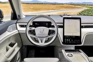 Le petit SUV qui change tout : Volvo cartonne avec +54% dans l