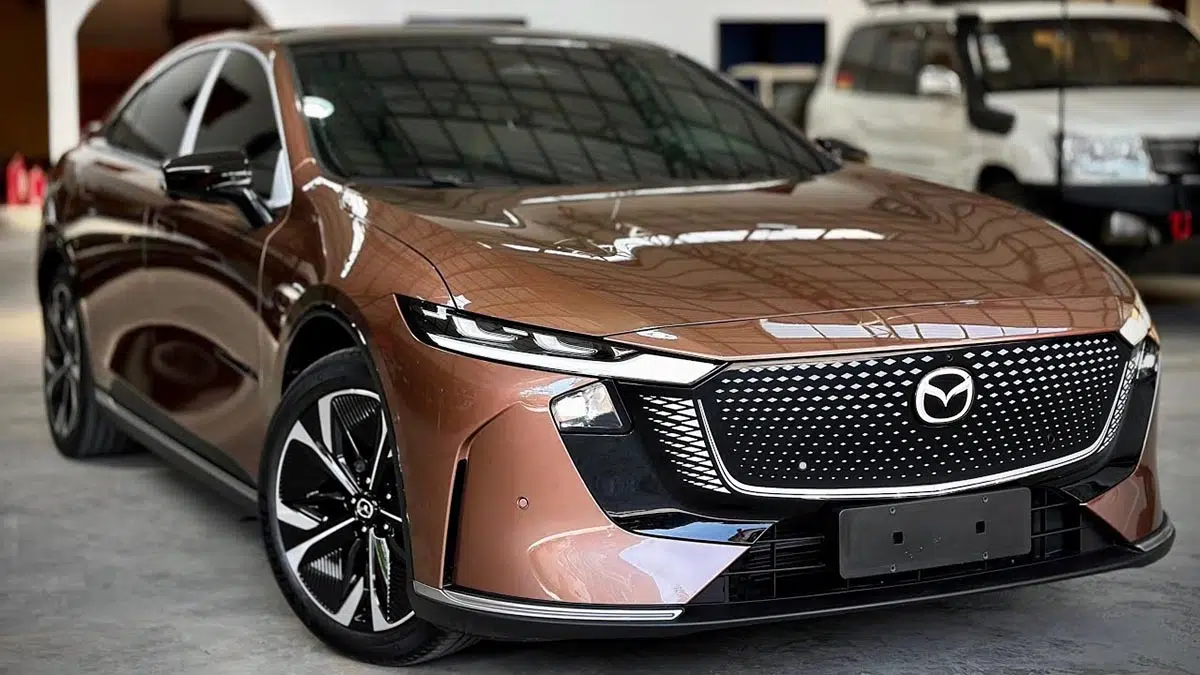 Ce succès écrasant de Mazda : Découvrez pourquoi ses bénéfices s'effondrent ! 2 Mazda enregistre un record de ventes, mais ses bénéfices chutent : l’électrique comme solution ?