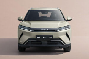 BYD Atto 2 vs Volvo EX30 : le match des SUV électriques com