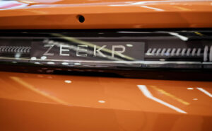 Zeekr bouscule le marché mondial de la recharge : un résea