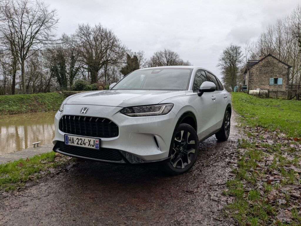 Cette essai incroyable du Honda ZR-V : 1800 km au volant de ce SUV hybride révolutionnaire ! 65 Honda ZR-V