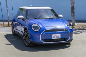 MINI va-t-elle perdre son âme ? Une nouvelle technologie BMW pourrait révolutionner sa conduite